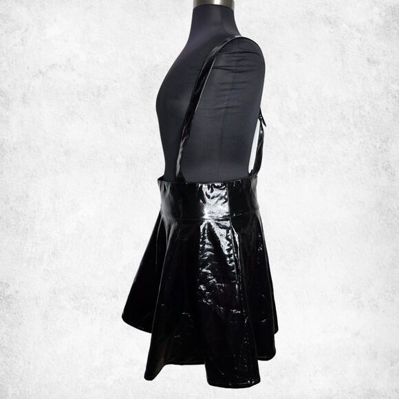 Social Collision Black Vinyl Suspender Skater Skirt – Gothic Punk Alt Size 1 - Picture 4 of 6